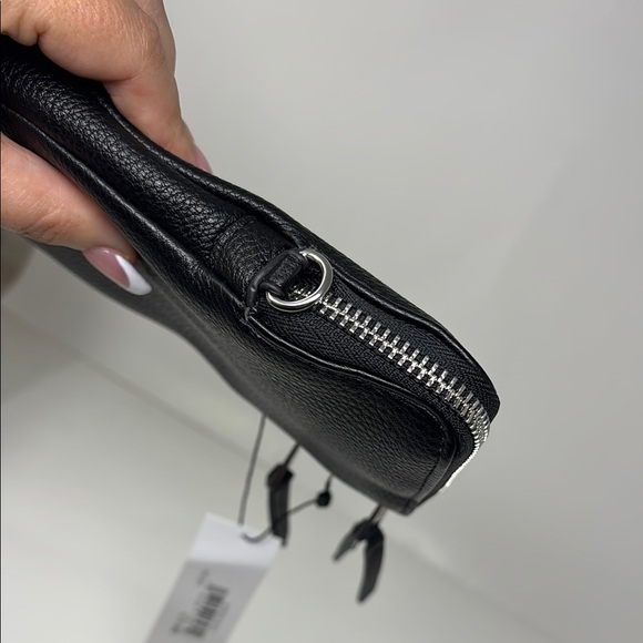 The Drop Phone Bag Desaline Women's Handbags black color - Picture 7 of 9